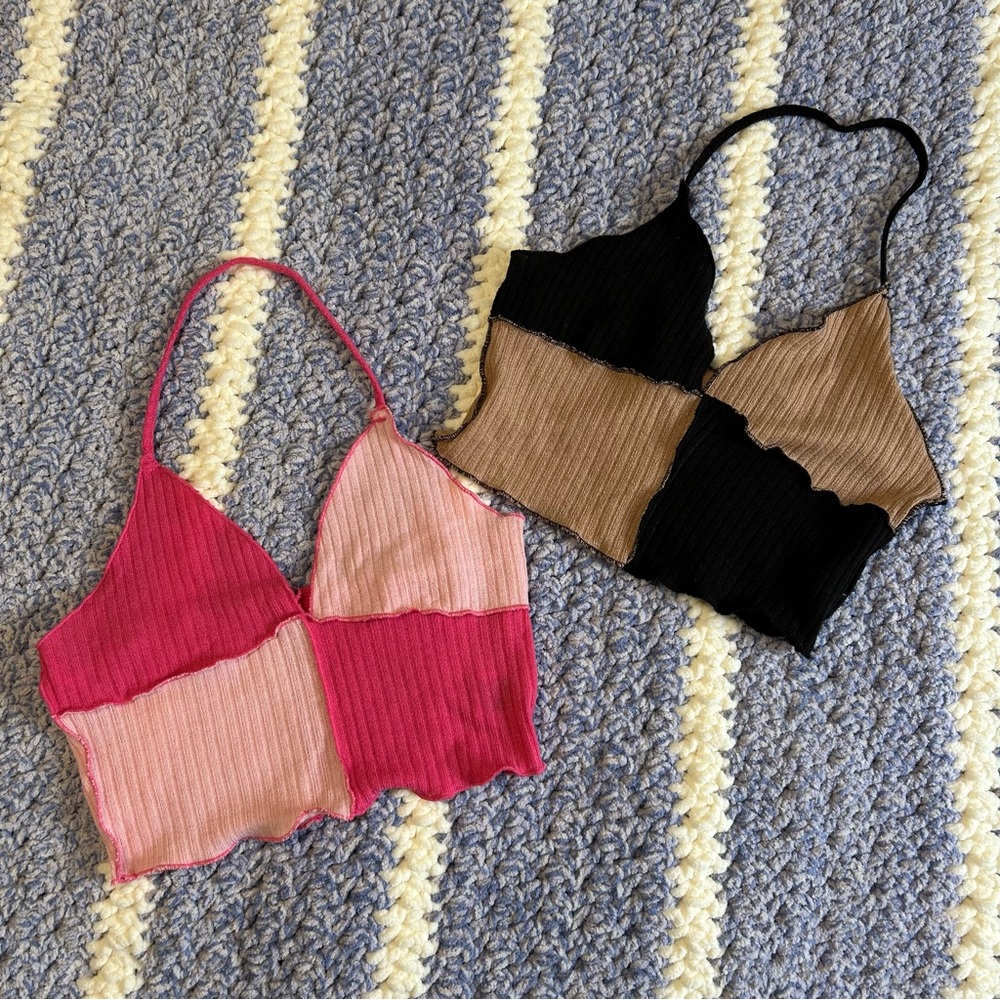two cute crop tops
one is pink and one is tan/black
brand SHEIN
size small
